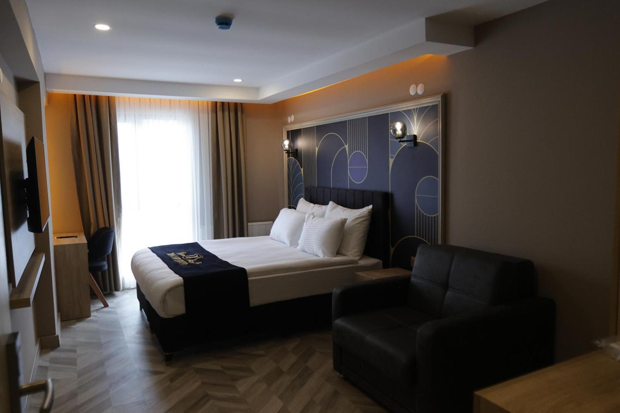 Iron Loft Hotel ウスパルタ エクステリア 写真
