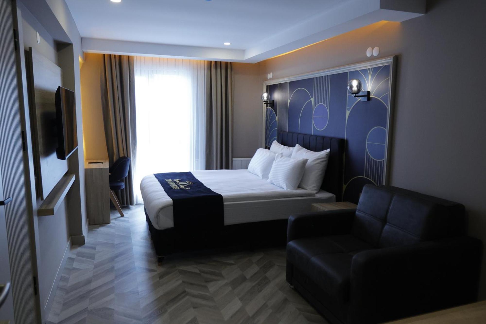 Iron Loft Hotel ウスパルタ エクステリア 写真